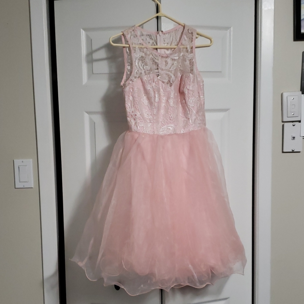 Chi chi London Dress